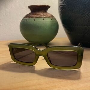 DIFF Indy Rich Olive Rectangular Polarized Sunglasses